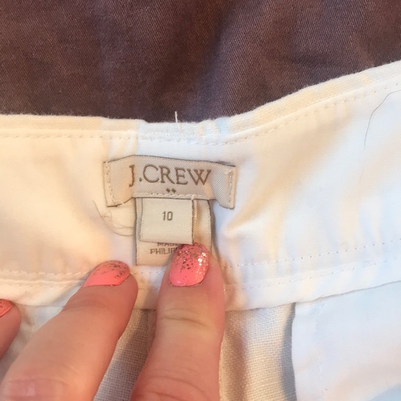 J Crew Scalloped Shorts - Picture 2 of 2